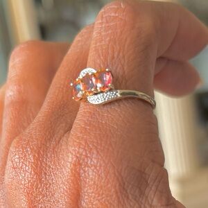 Elegant Gold and Silver Women's Ring